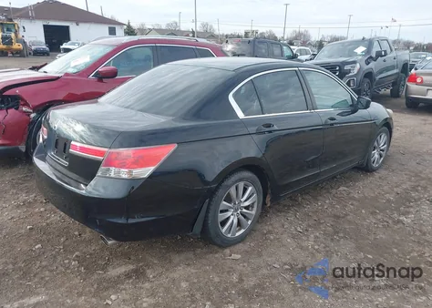 2011 Honda Accord 2.4 Ex из США, поврежденный, VIN 1HGCP2F7XBA067955